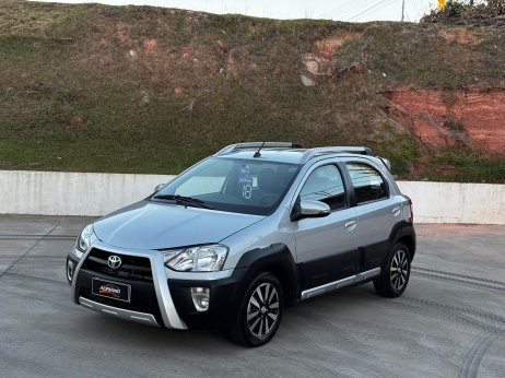Toyota foto 1
