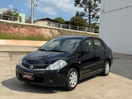 Nissan foto 1