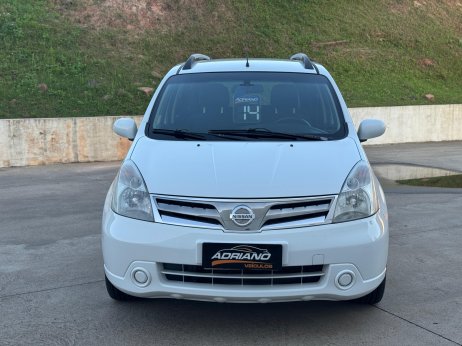 Nissan foto 2