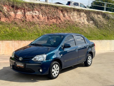 Toyota foto 2