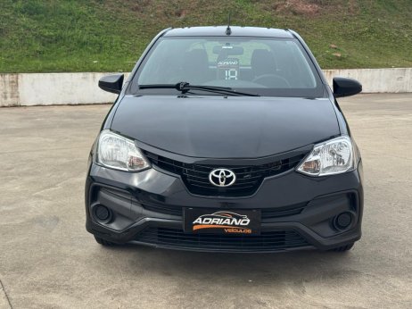 Toyota foto 2