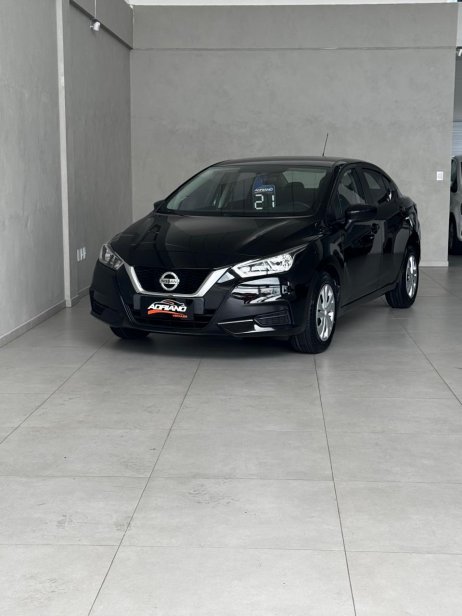 Nissan foto 2