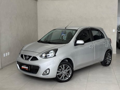 Nissan foto 2