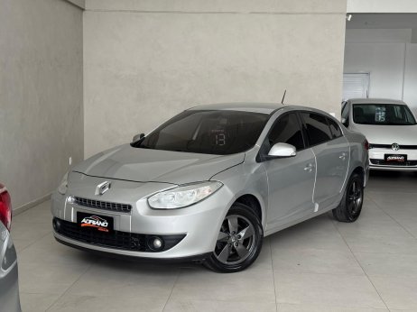 Renault foto 2