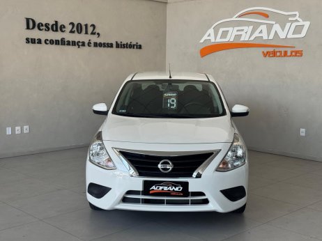 Nissan foto 2