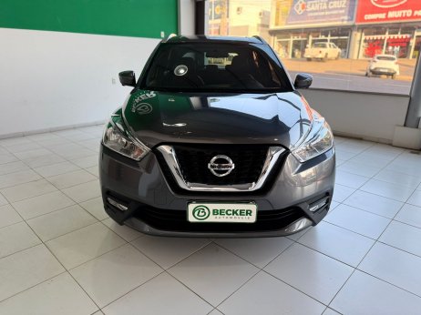 Nissan foto 2
