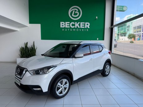 Nissan foto 1