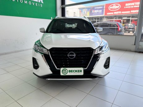 Nissan foto 2