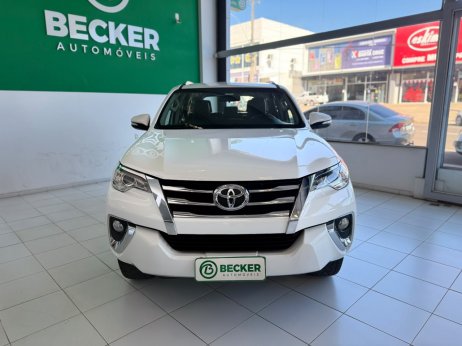 Toyota foto 2