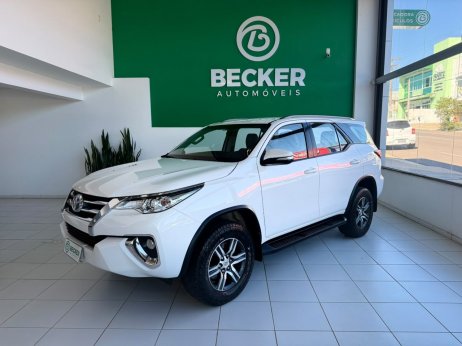 Toyota foto 1