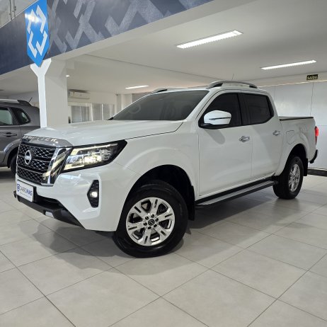 Nissan foto 1