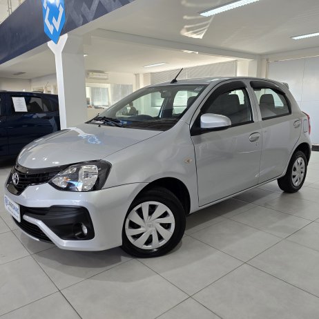 Toyota foto 1