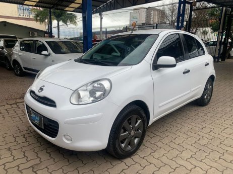 Nissan foto 1