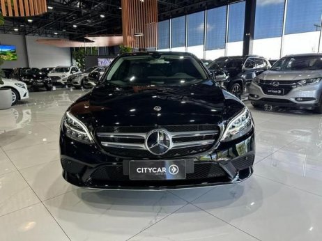 Mercedes-Benz  foto 2