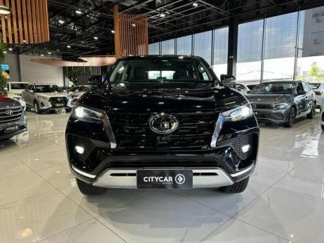 Toyota foto 2