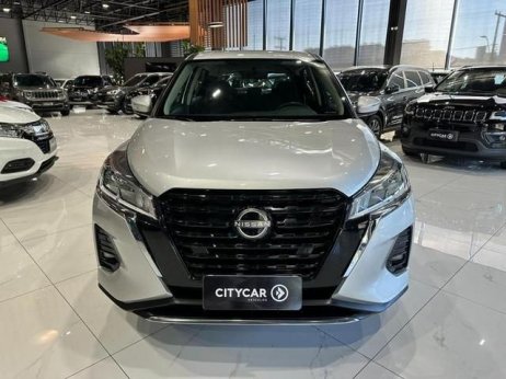 Nissan foto 2