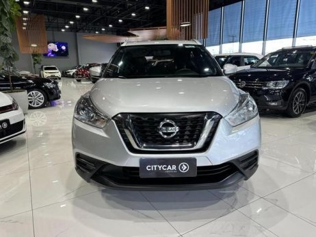 Nissan foto 2