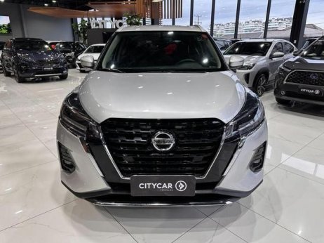 Nissan foto 2