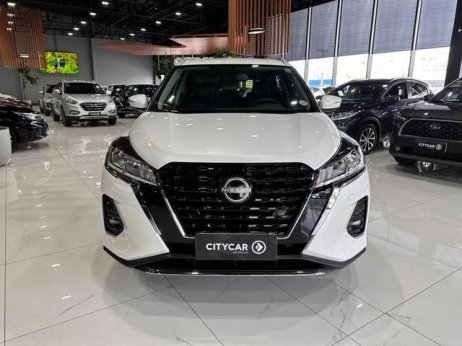 Nissan foto 2