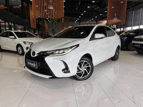 Toyota foto 1