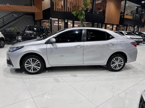 Toyota foto 2