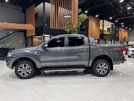 Ford  foto 2