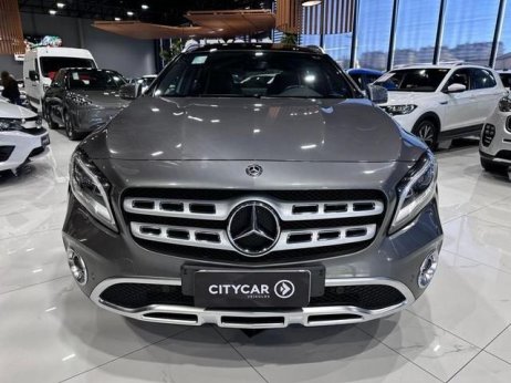 Mercedes-Benz  foto 2