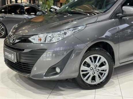 Toyota foto 2