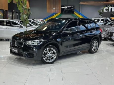 BMW  foto 1