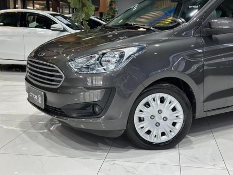 Ford  foto 2
