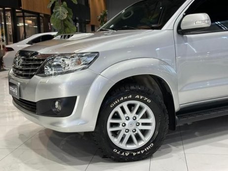 Toyota foto 2