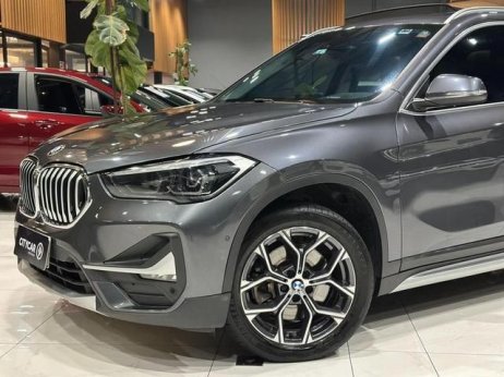 BMW  foto 2